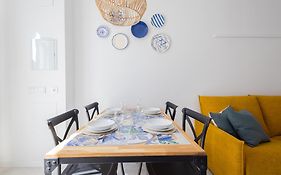 Florit Flats - The Joaquin Sorolla Apartment I